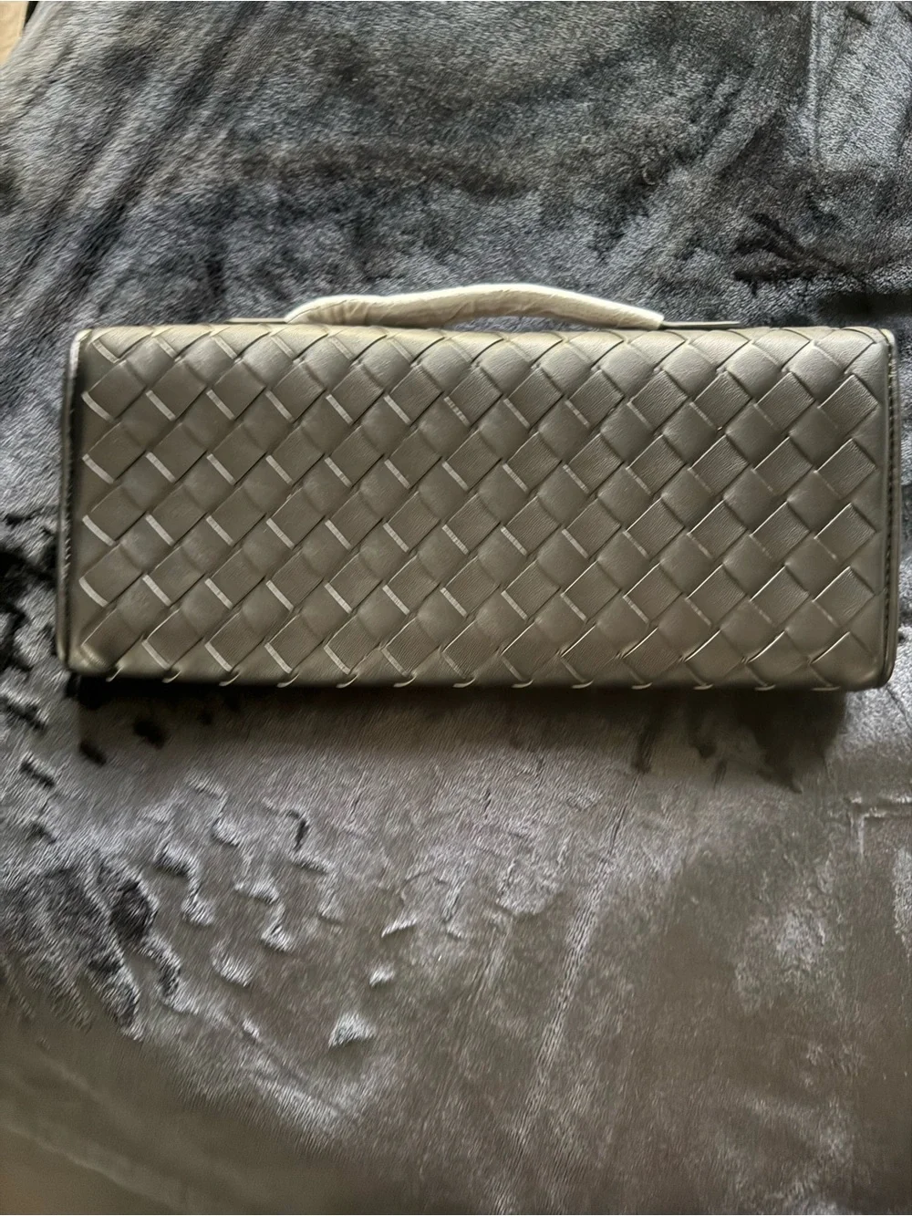 Commense Black Woven Flap Clutch Shoulder bag with Gold Knot Accent